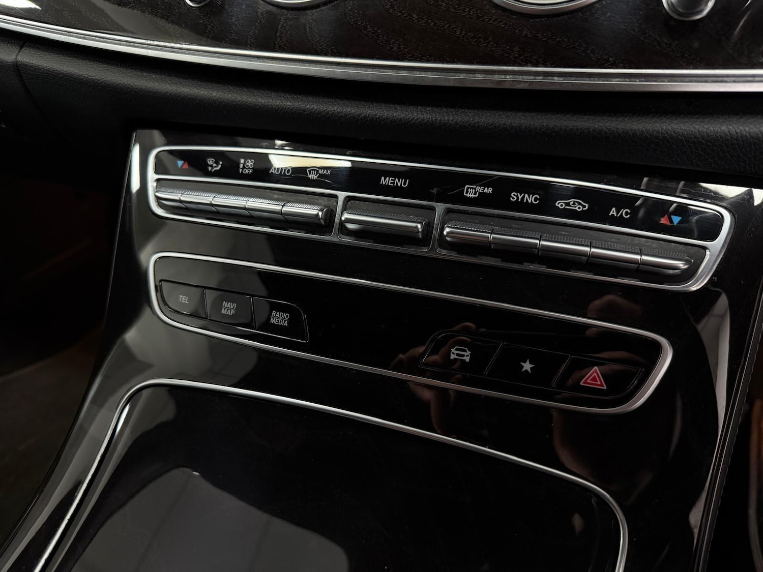 Used Mercedes-Benz E Class for sale - 77762473: Photo 22