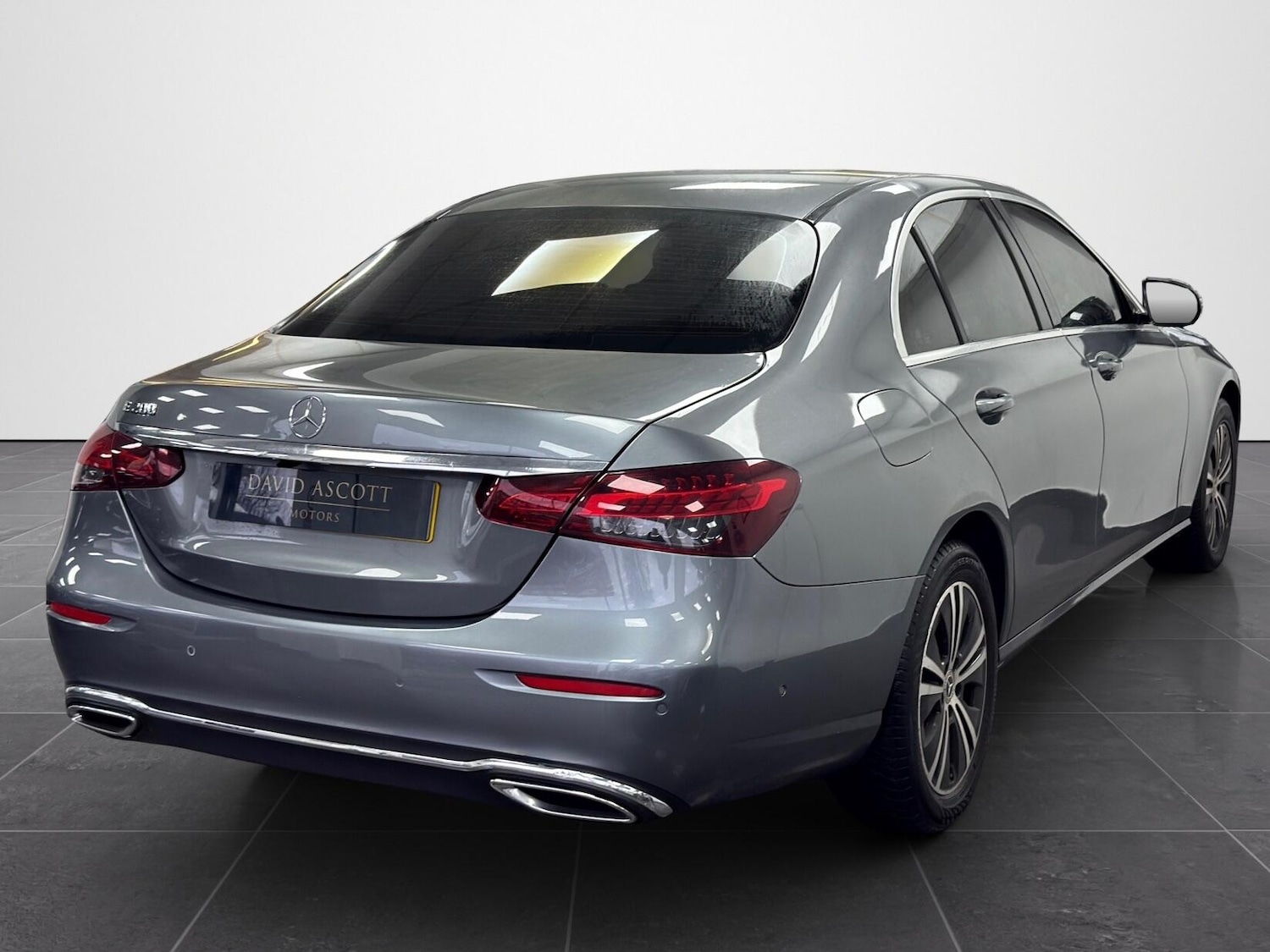 Used Mercedes-Benz E Class for sale - 77762473: Photo 6