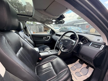 Used Land Rover Discovery Sport 2016 for sale - 78611135: Photo