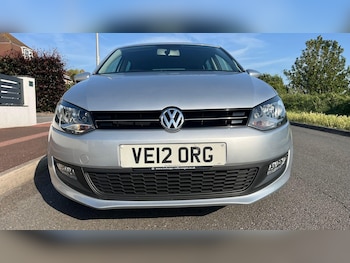 Used Volkswagen Polo 2012 for sale - 79027330: Photo