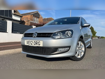Used Volkswagen Polo 2012 for sale - 79027330: Photo