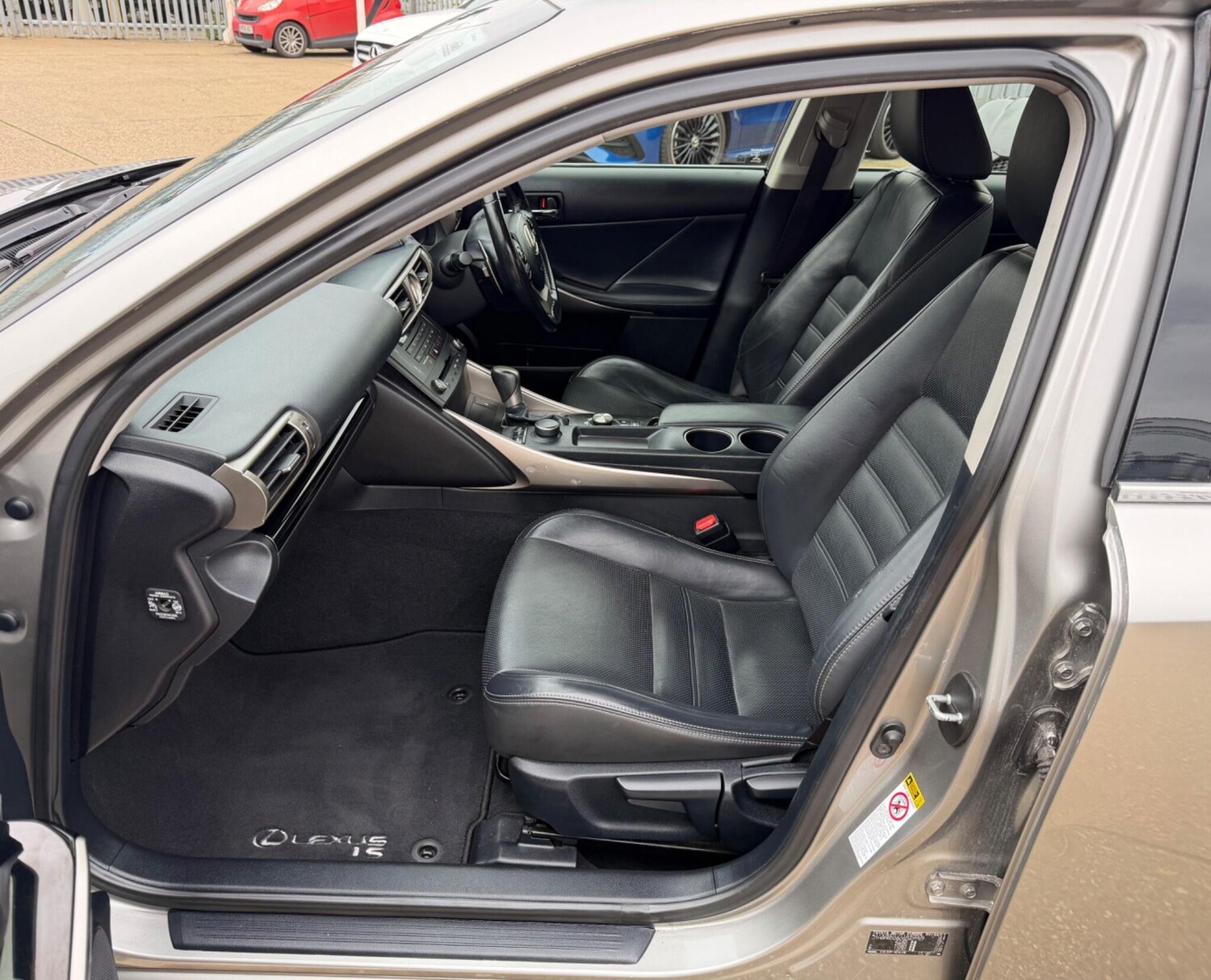 Used Lexus IS 2016 for sale - 78022453: Photo 24