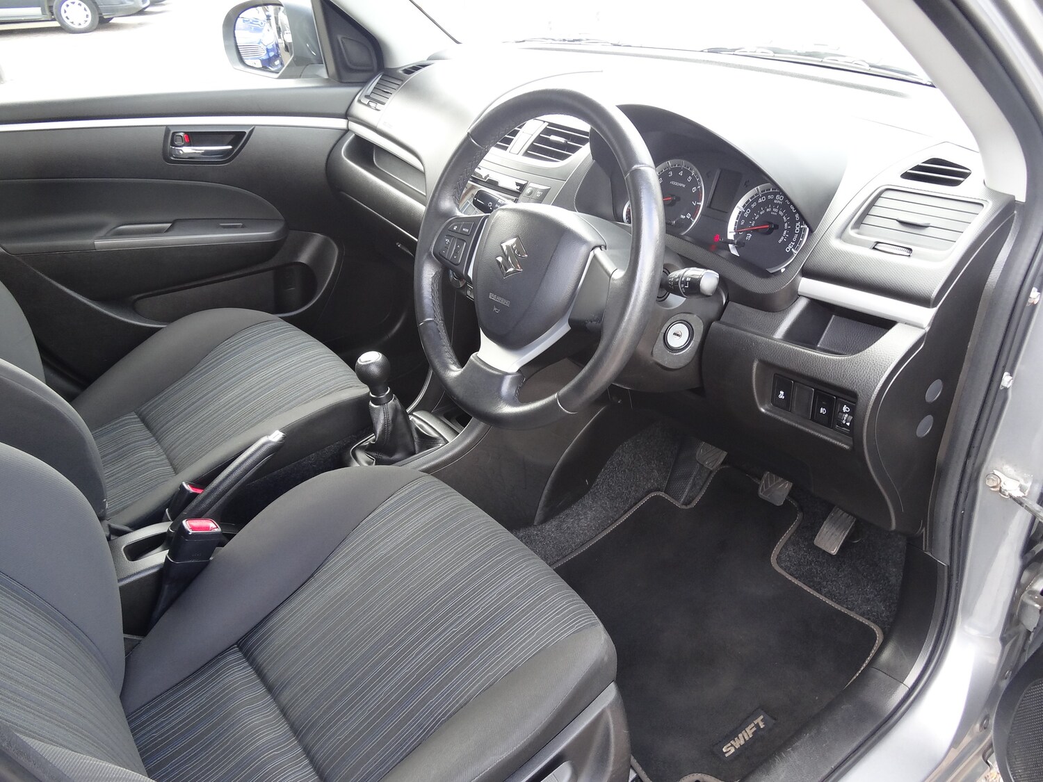 Used Suzuki Swift 2014 for sale - 78069808: Photo 10