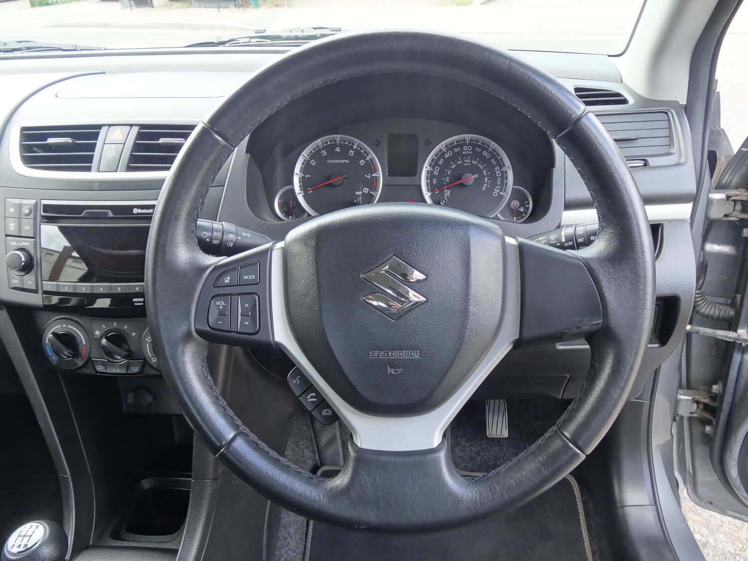 Used Suzuki Swift 2014 for sale - 78069808: Photo 18