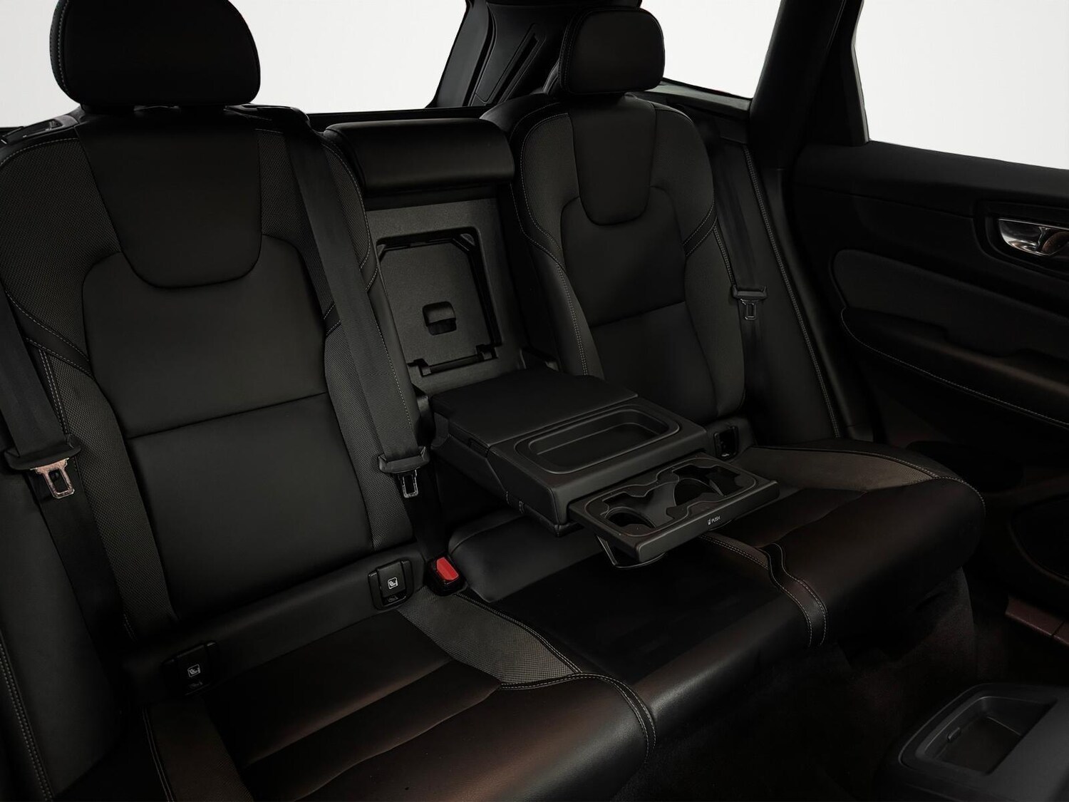 Used Volvo XC60 2021 for sale - 77762447: Photo 22