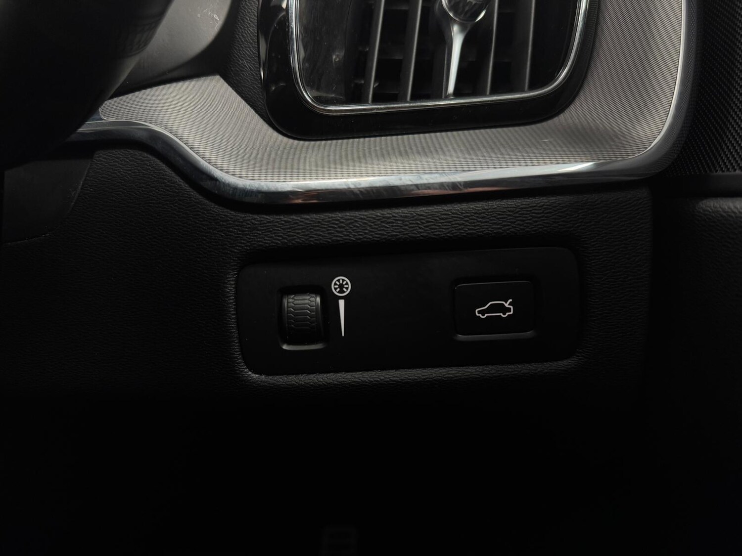 Used Volvo XC60 2021 for sale - 77762447: Photo 24