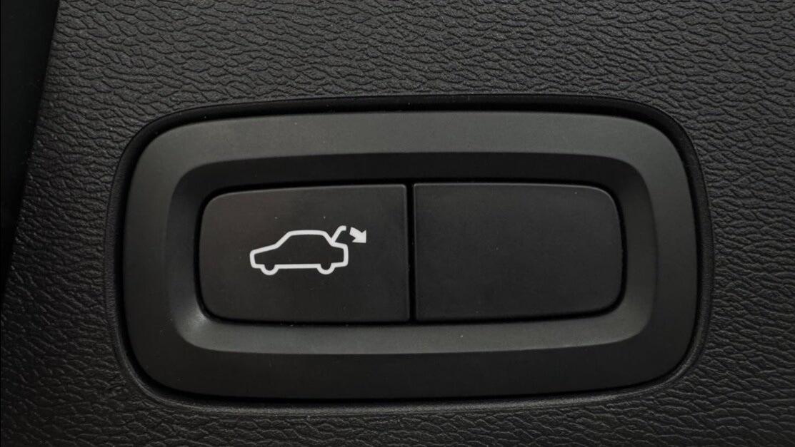 Used Volvo XC60 2021 for sale - 77762447: Photo 9