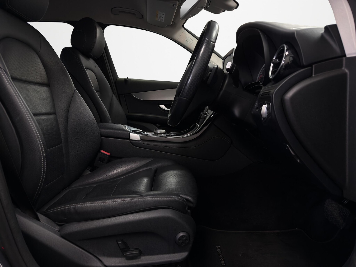 Used Mercedes-Benz GLC for sale - 77762458: Photo 18