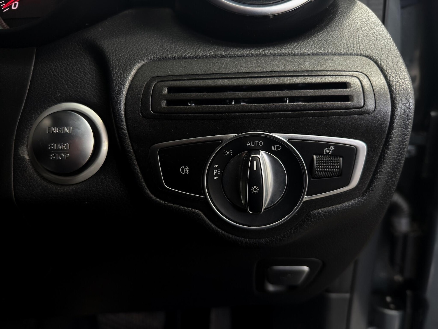 Used Mercedes-Benz GLC for sale - 77762458: Photo 21