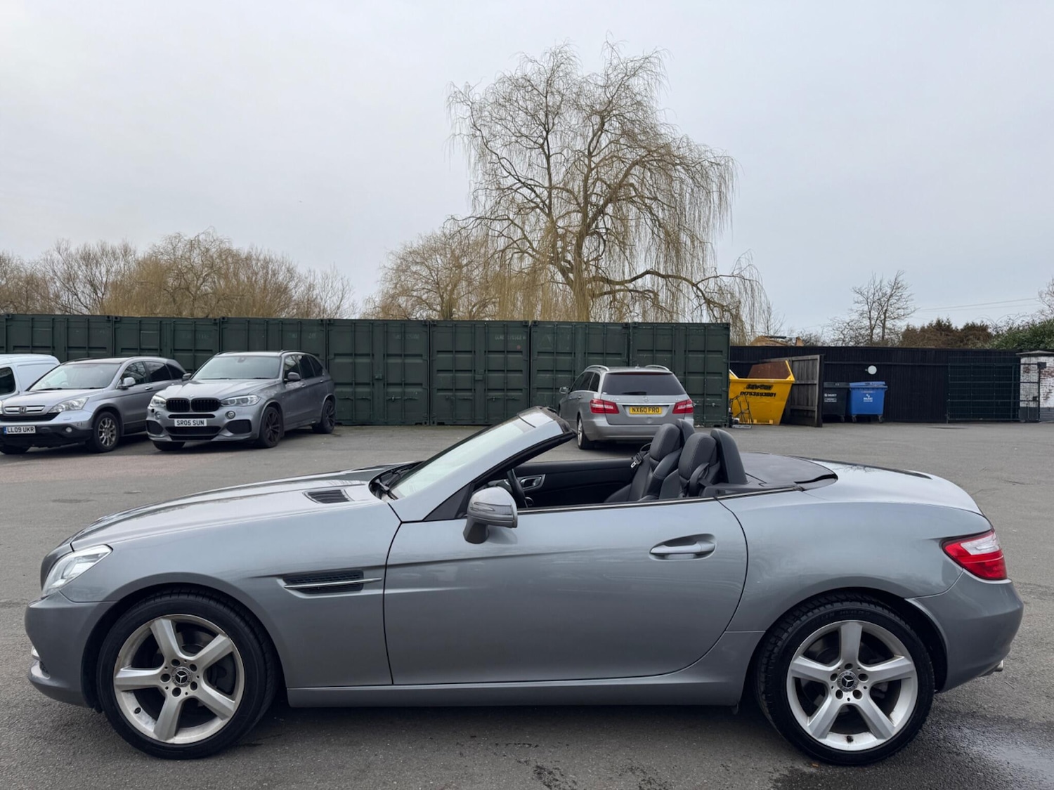 Used Mercedes-Benz SLK 2011 for sale - 77890538: Photo 9