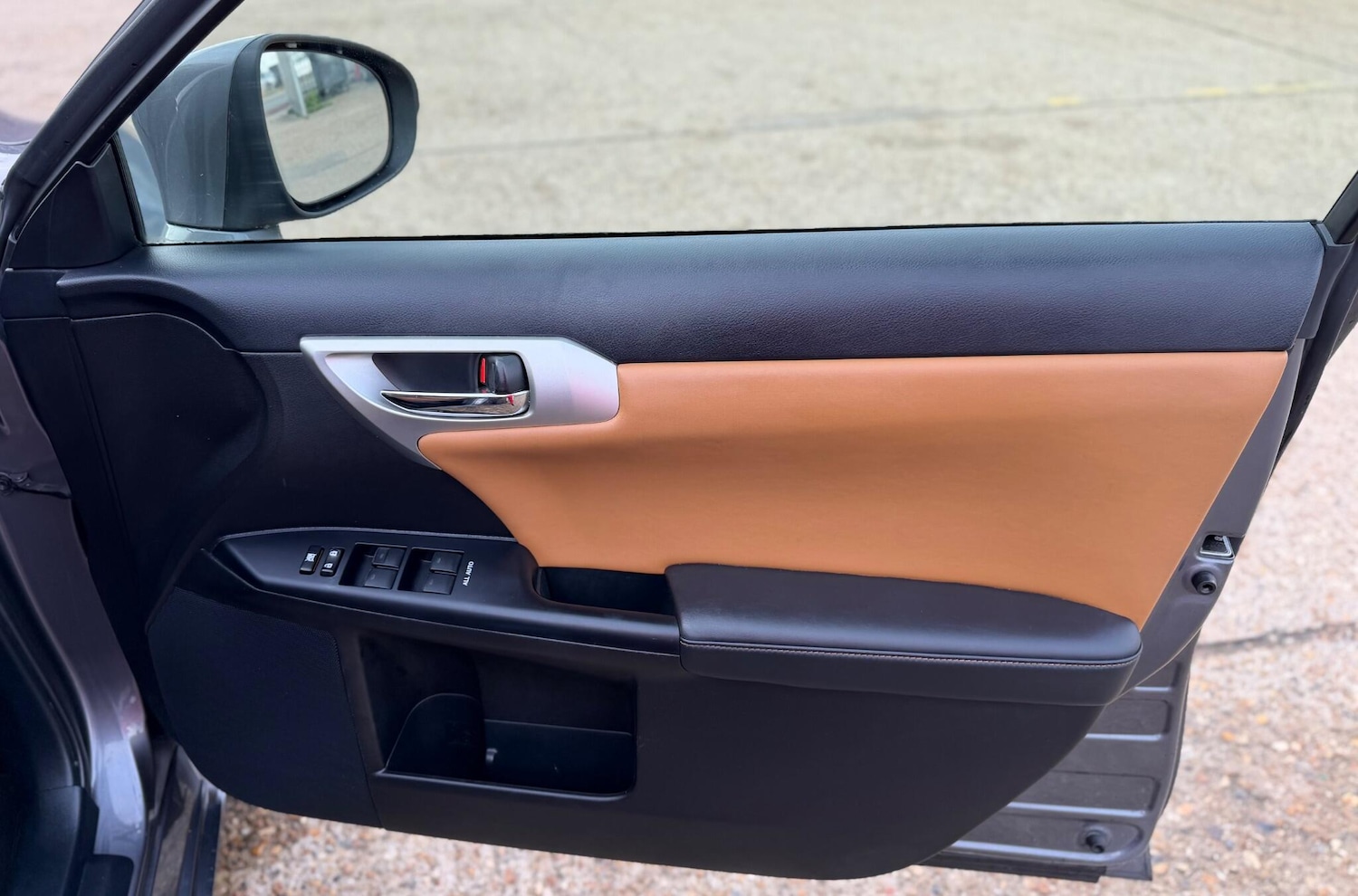 Used Lexus CT 2013 for sale - 78001958: Photo 11