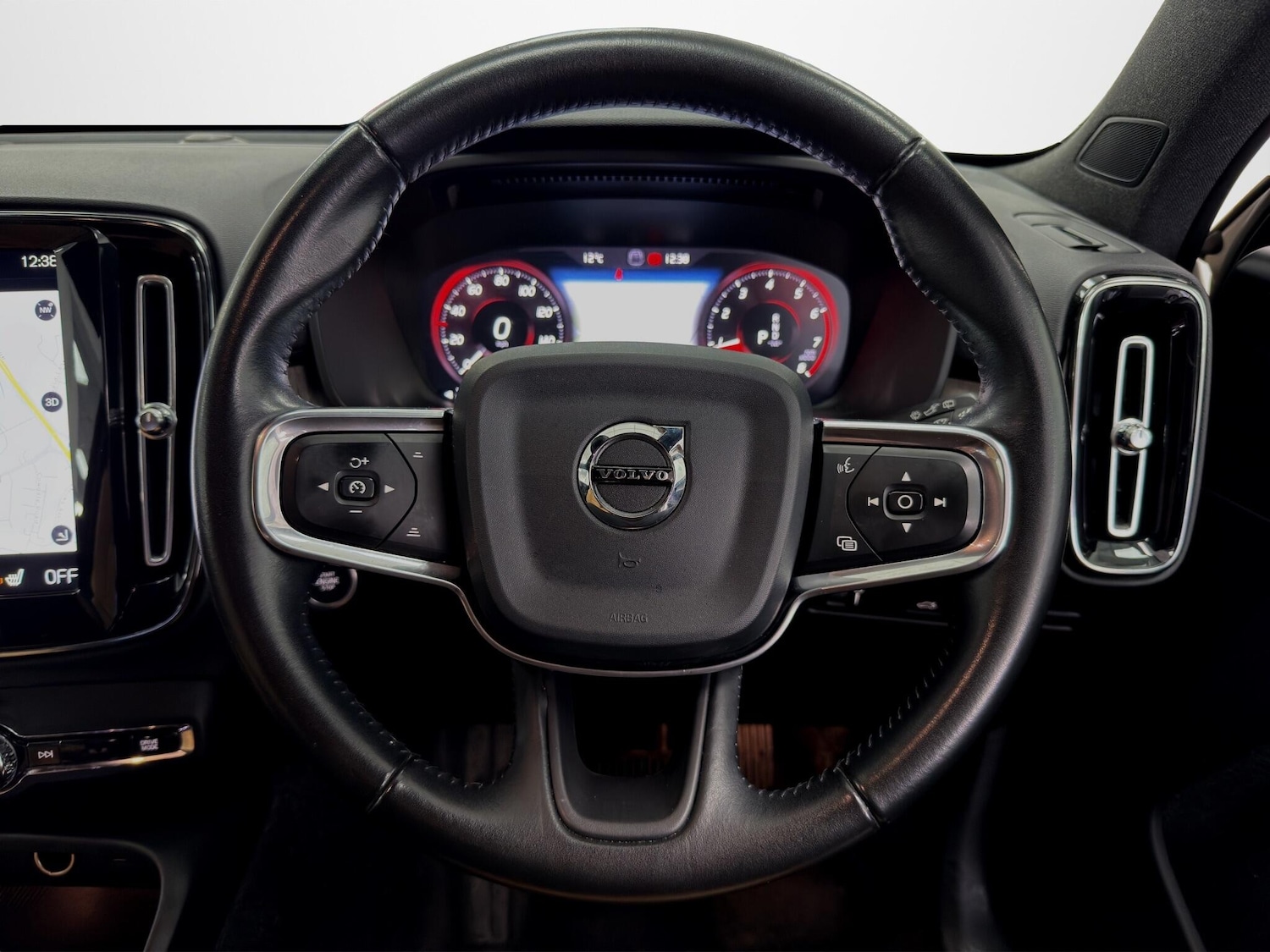 Used Volvo XC40 2019 for sale - 77762445: Photo 10