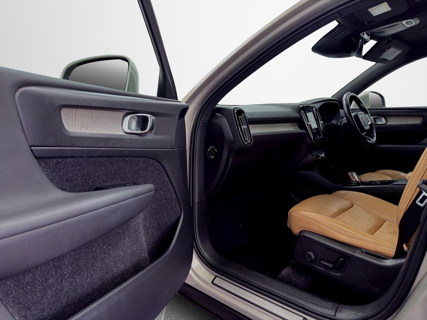 Used Volvo XC40 2019 for sale - 77762445: Photo 22