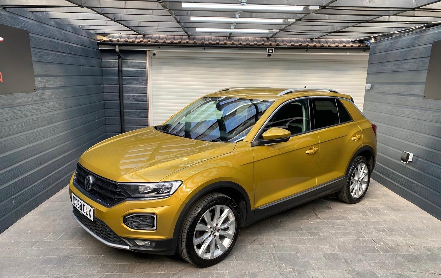 Used Volkswagen T-Roc 2019 for sale - 78002107: Photo 16