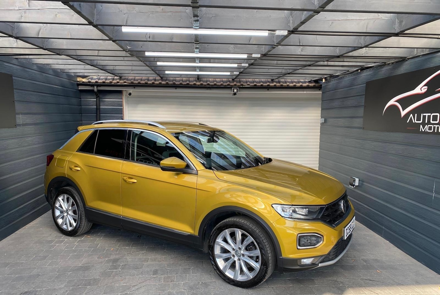 Used Volkswagen T-Roc 2019 for sale - 78002107: Photo 2