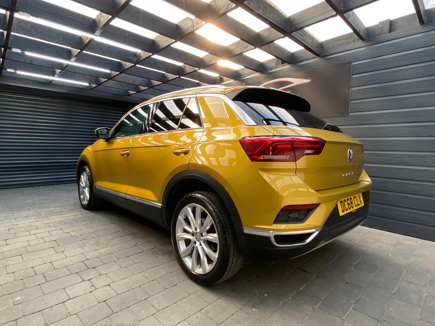 Used Volkswagen T-Roc 2019 for sale - 78002107: Photo 25