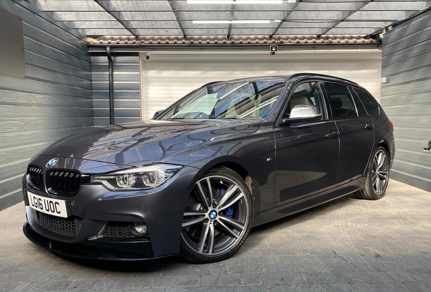 Used BMW 3 Series 2016 for sale - 78002134: Photo 2