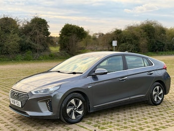 Used Hyundai IONIQ 2018 for sale - 78829312: Photo