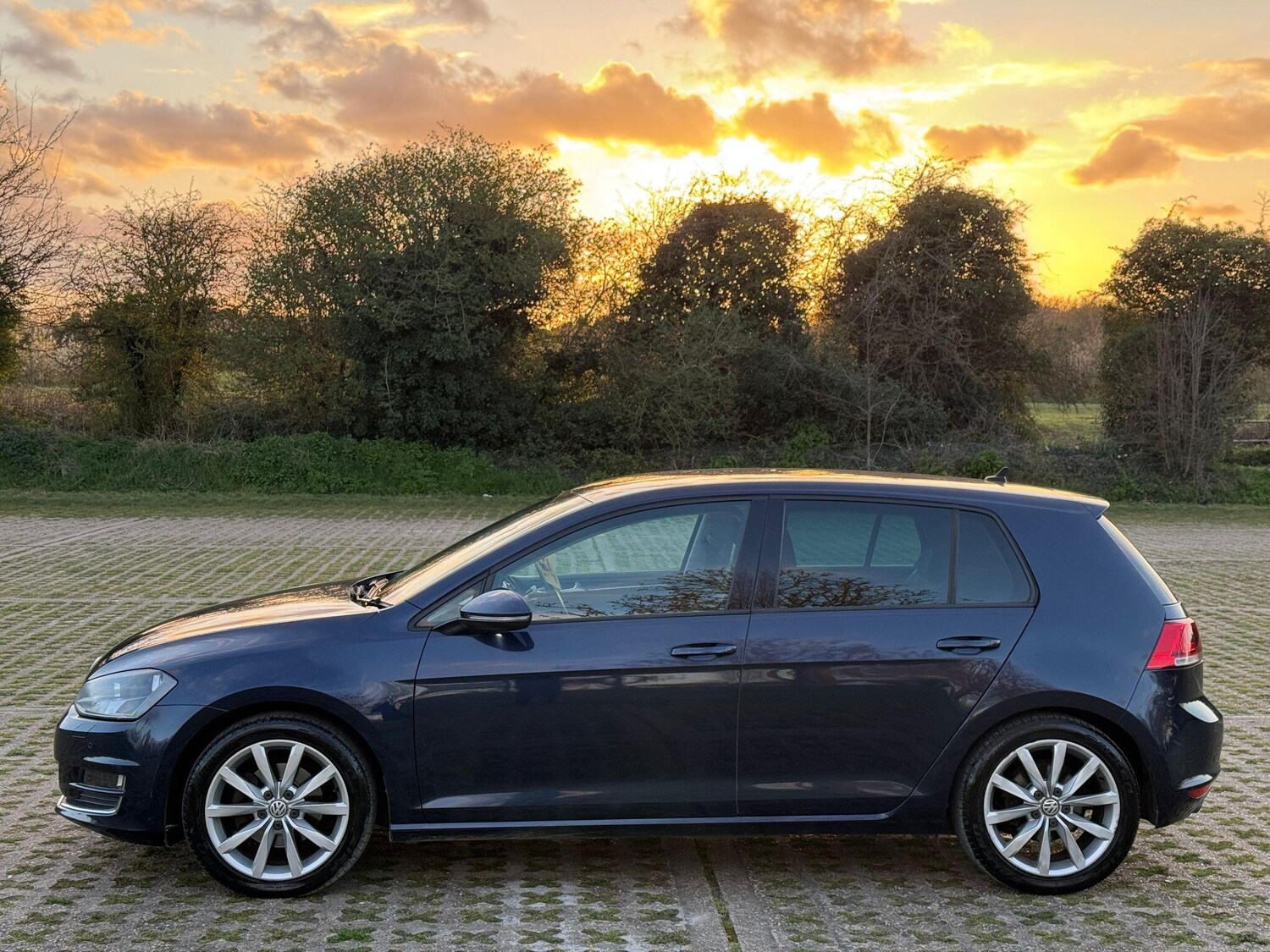 Used Volkswagen Golf 2013 for sale - 78069811: Photo 6