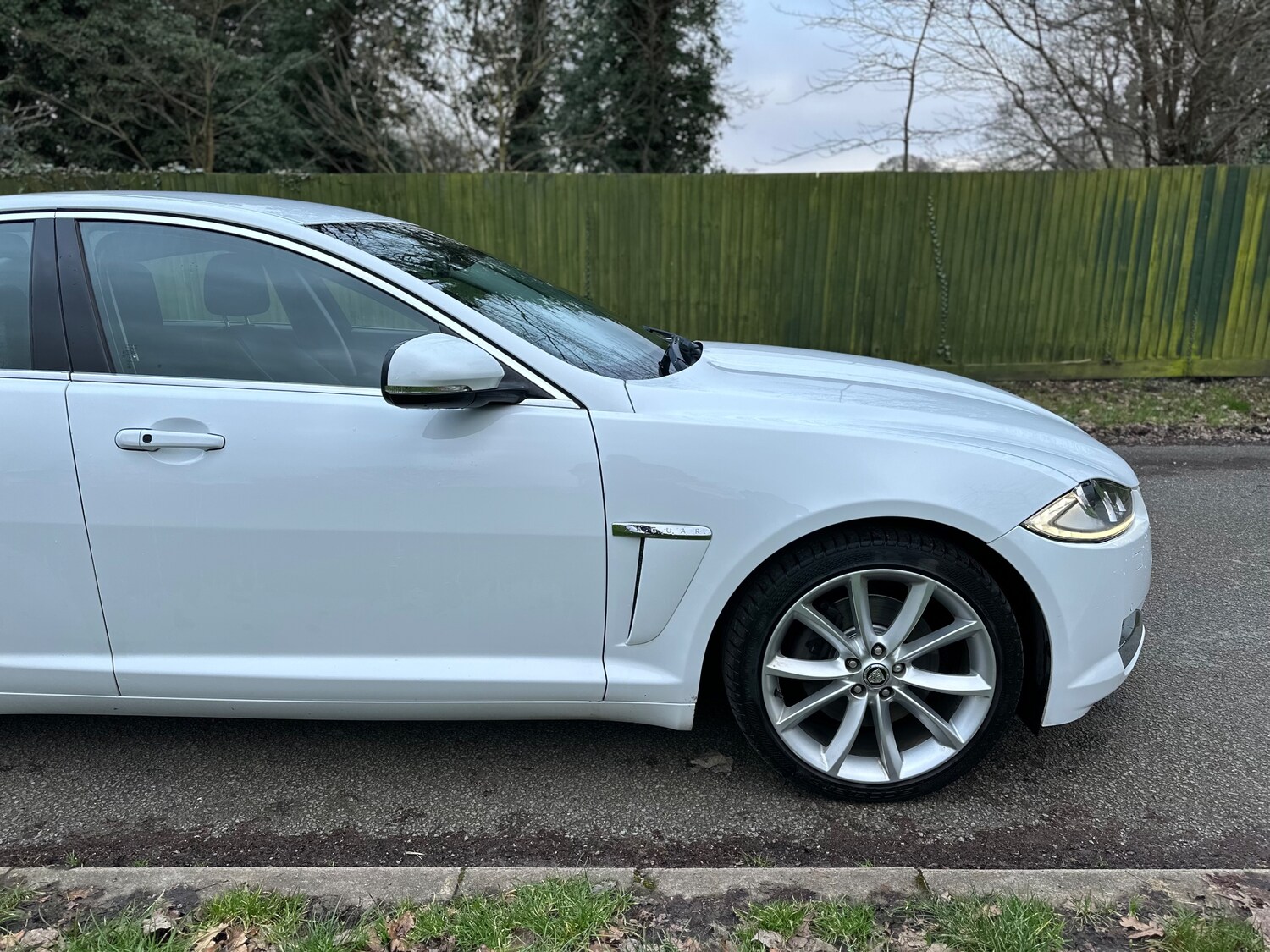 Used Jaguar XF 2013 for sale - 77942358: Photo 14