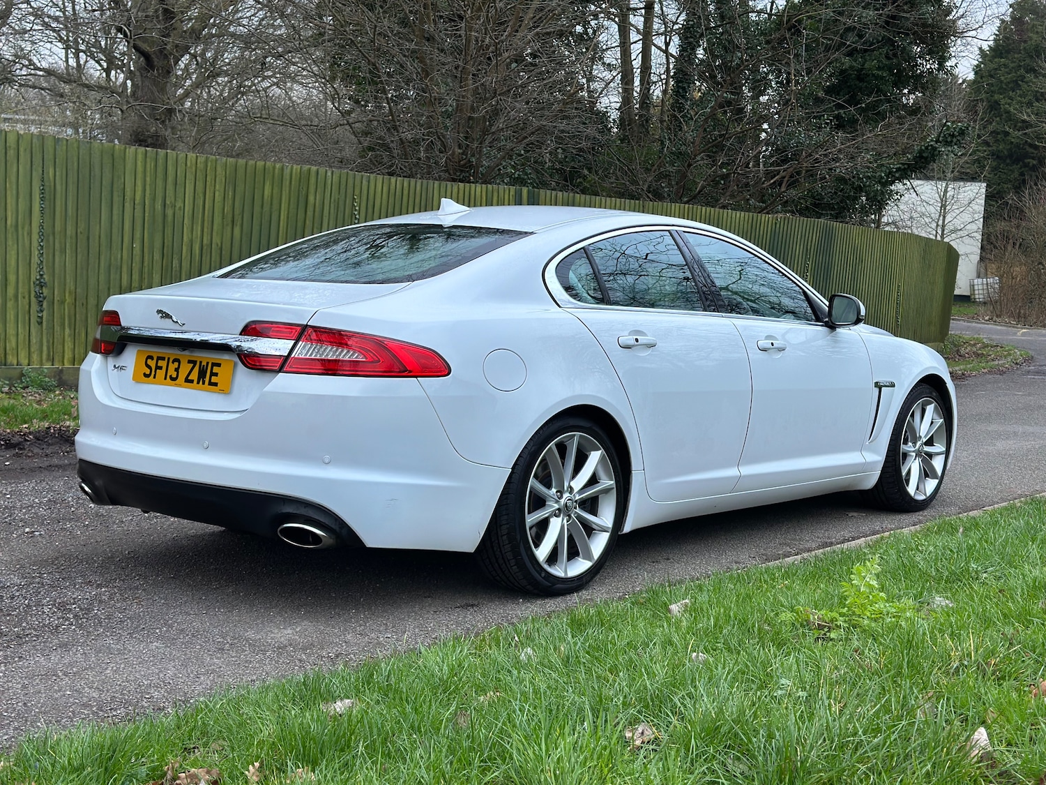 Used Jaguar XF 2013 for sale - 77942358: Photo 3