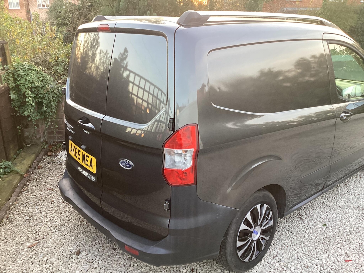 Used Ford Transit Courier 2015 for sale - 77960083: Photo 10