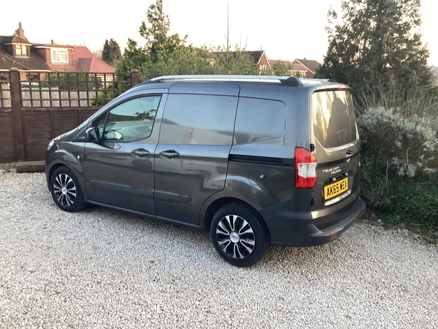 Used Ford Transit Courier 2015 for sale - 77960083: Photo 5