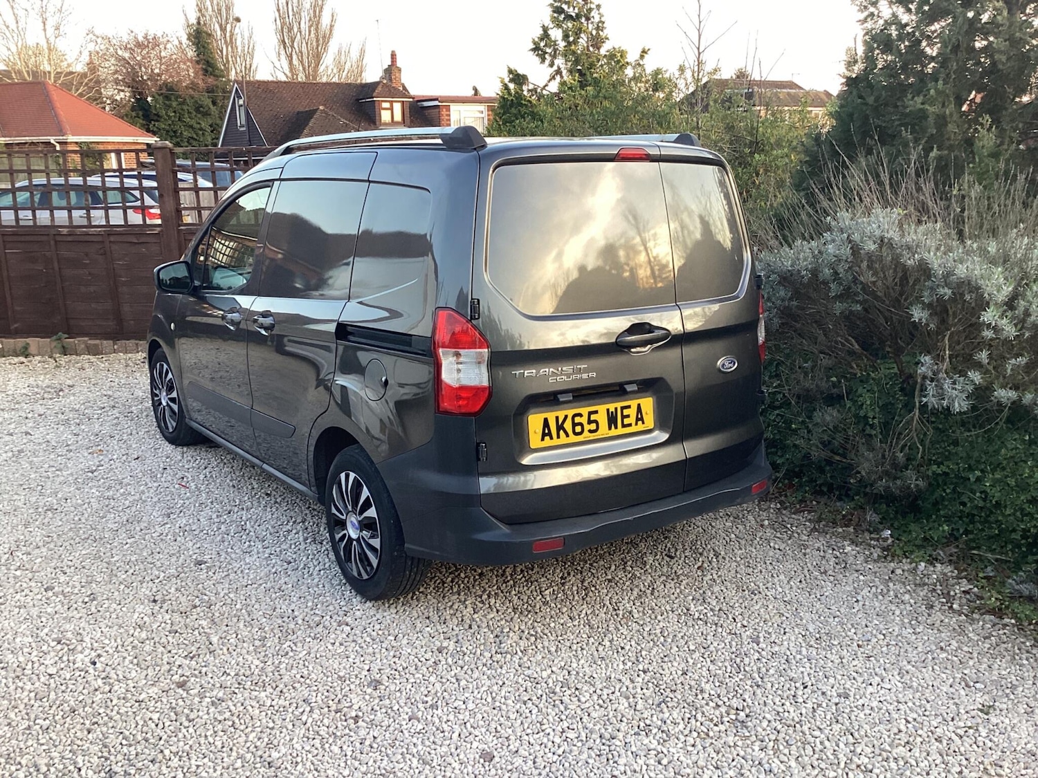 Used Ford Transit Courier 2015 for sale - 77960083: Photo 8