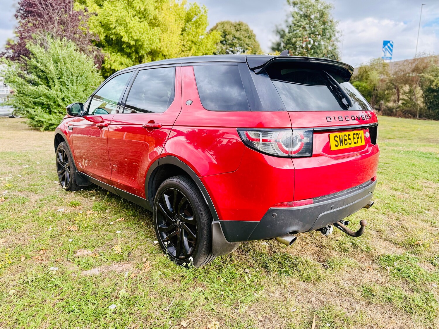 Used Land Rover Discovery Sport 2015 for sale - 78168333: Photo 11