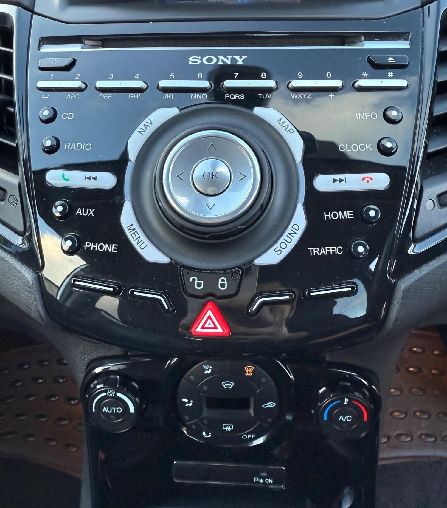 Used Ford Fiesta 2015 for sale - 78001962: Photo 13