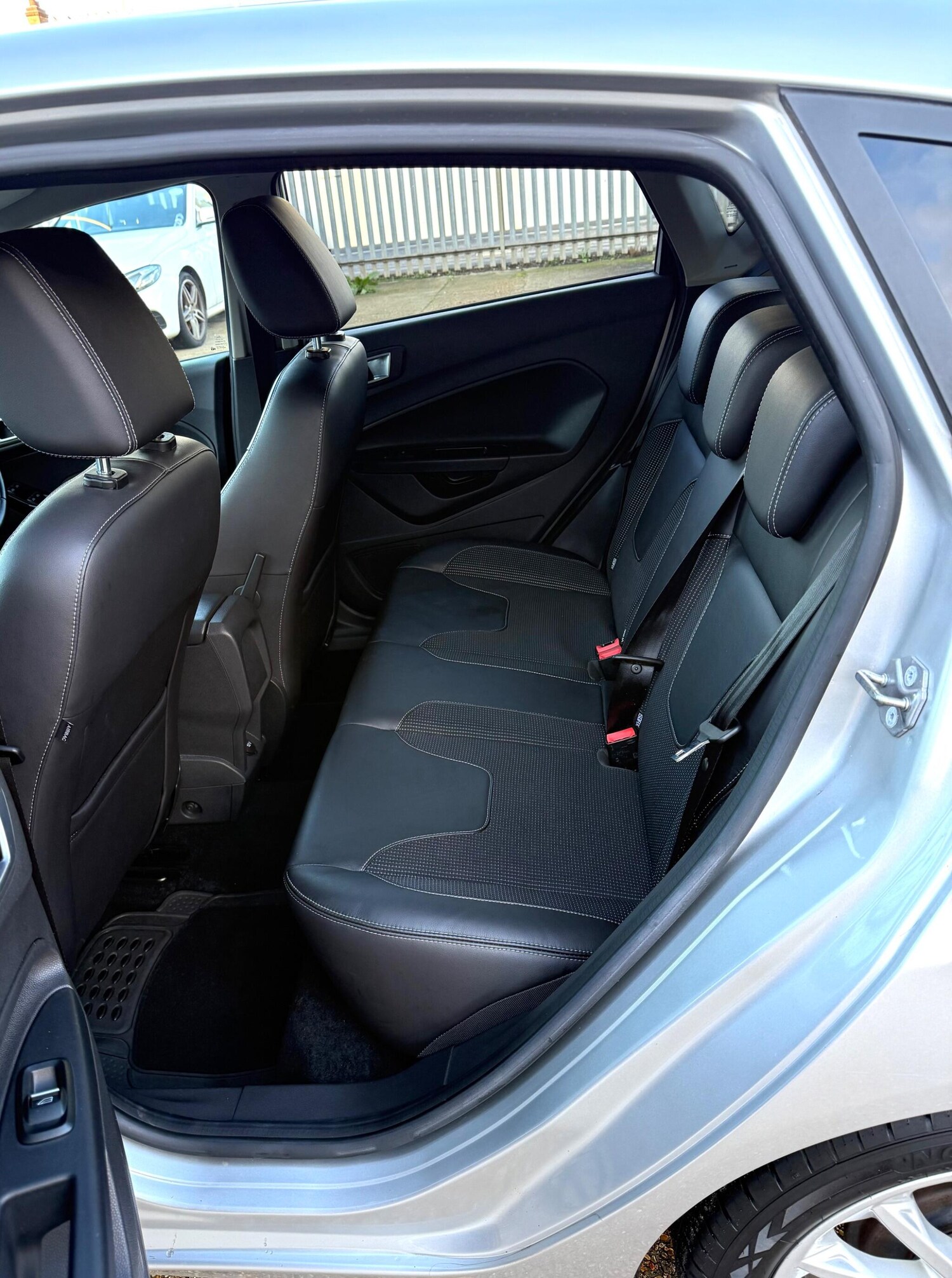 Used Ford Fiesta 2015 for sale - 78001962: Photo 21