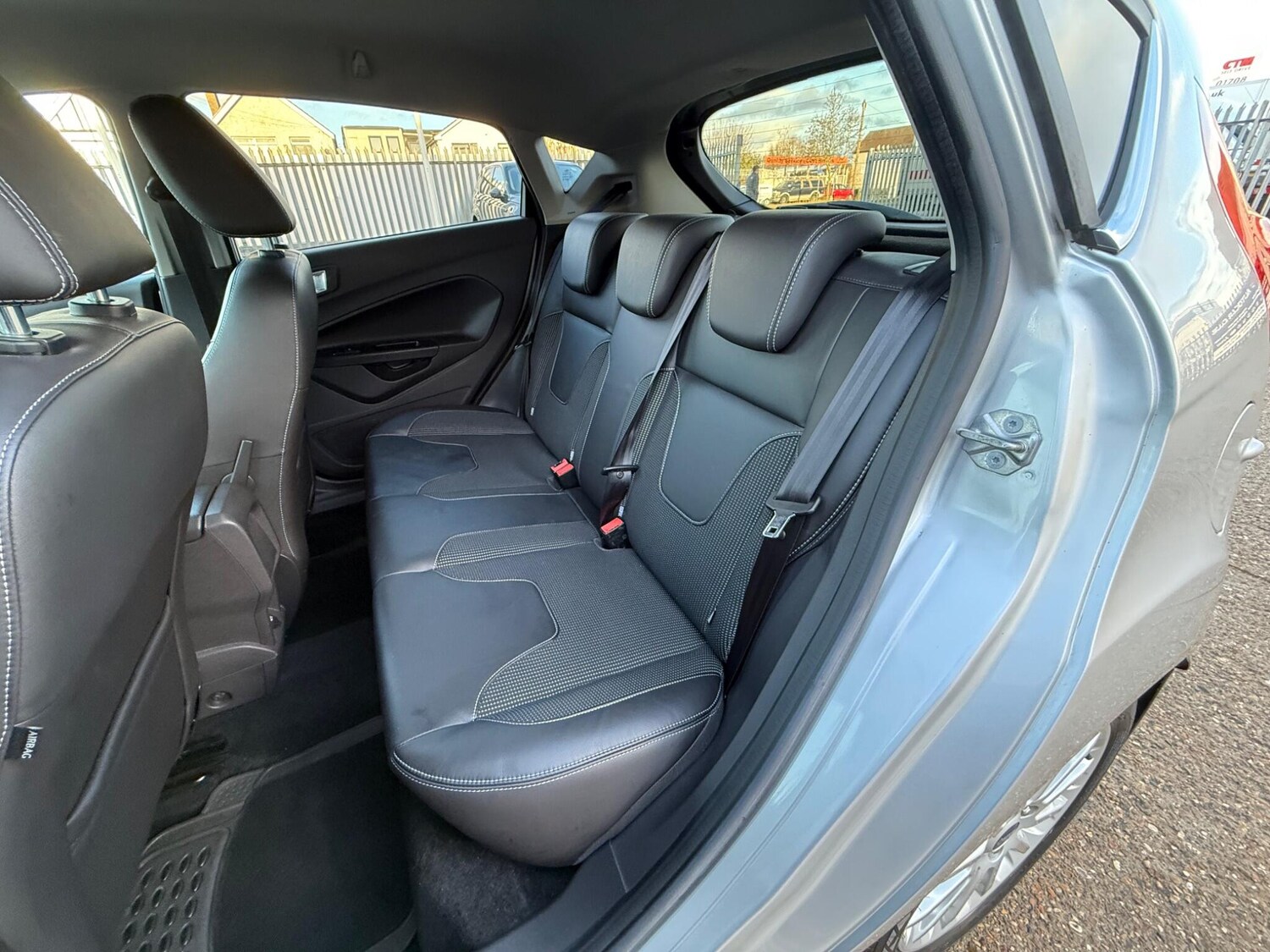 Used Ford Fiesta 2015 for sale - 78001962: Photo 23