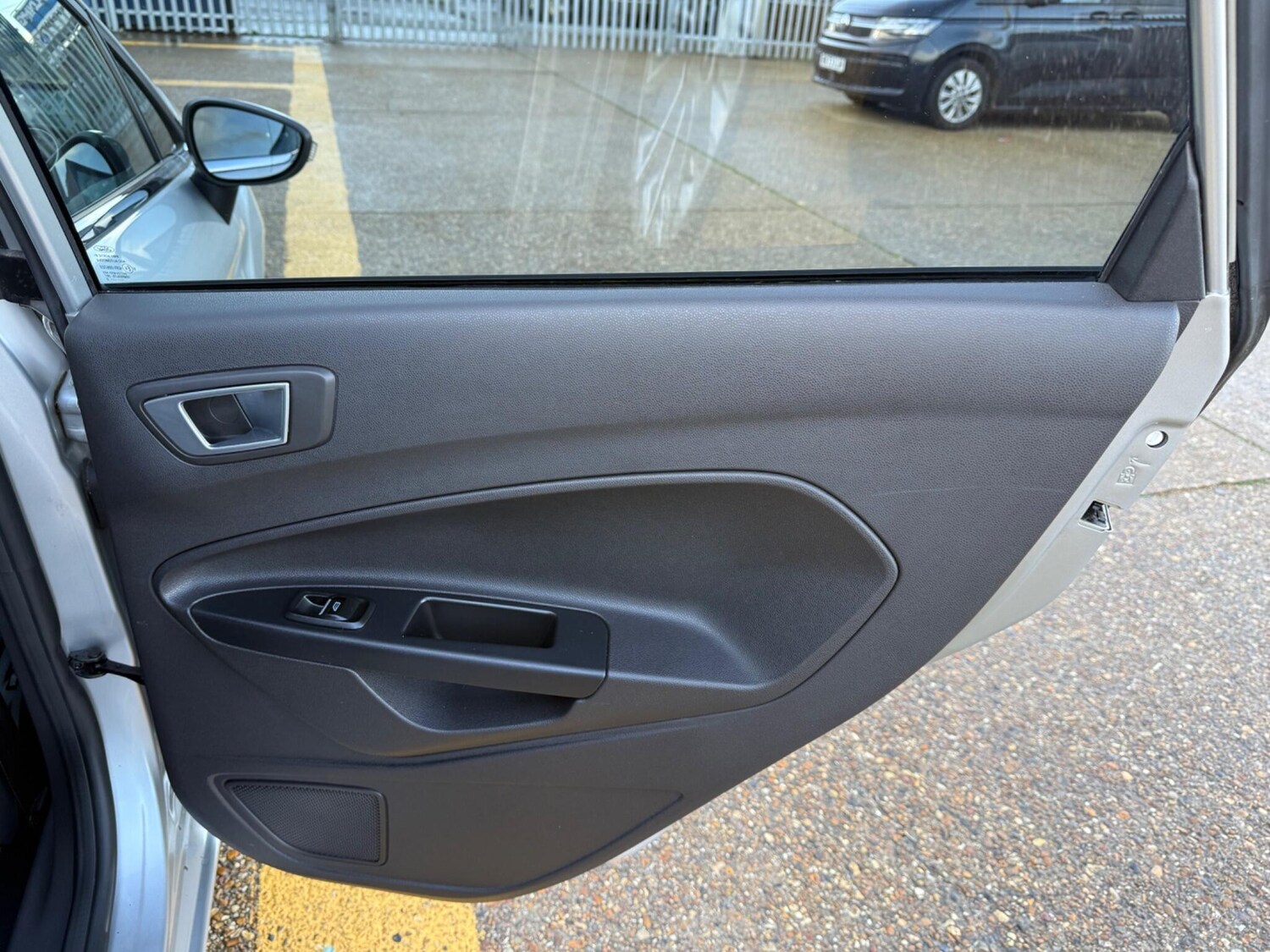 Used Ford Fiesta 2015 for sale - 78001962: Photo 25