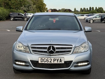 Used Mercedes-Benz C Class 2012 for sale - 79125299: Photo