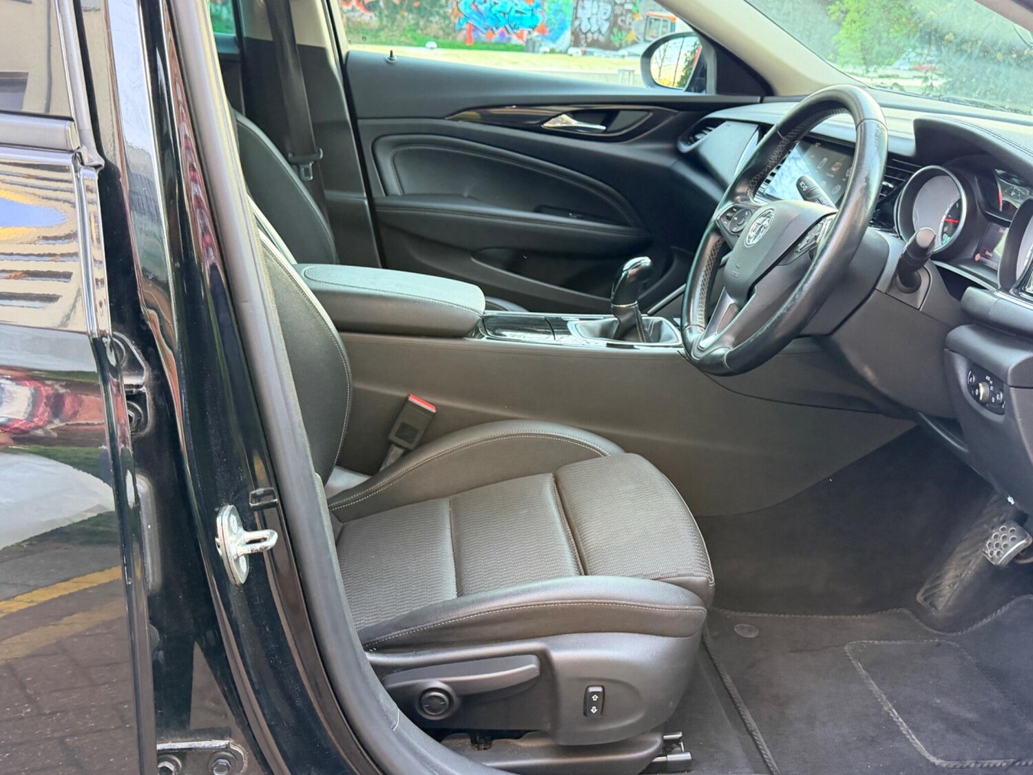 Used Vauxhall Insignia for sale - 78122279: Photo 11