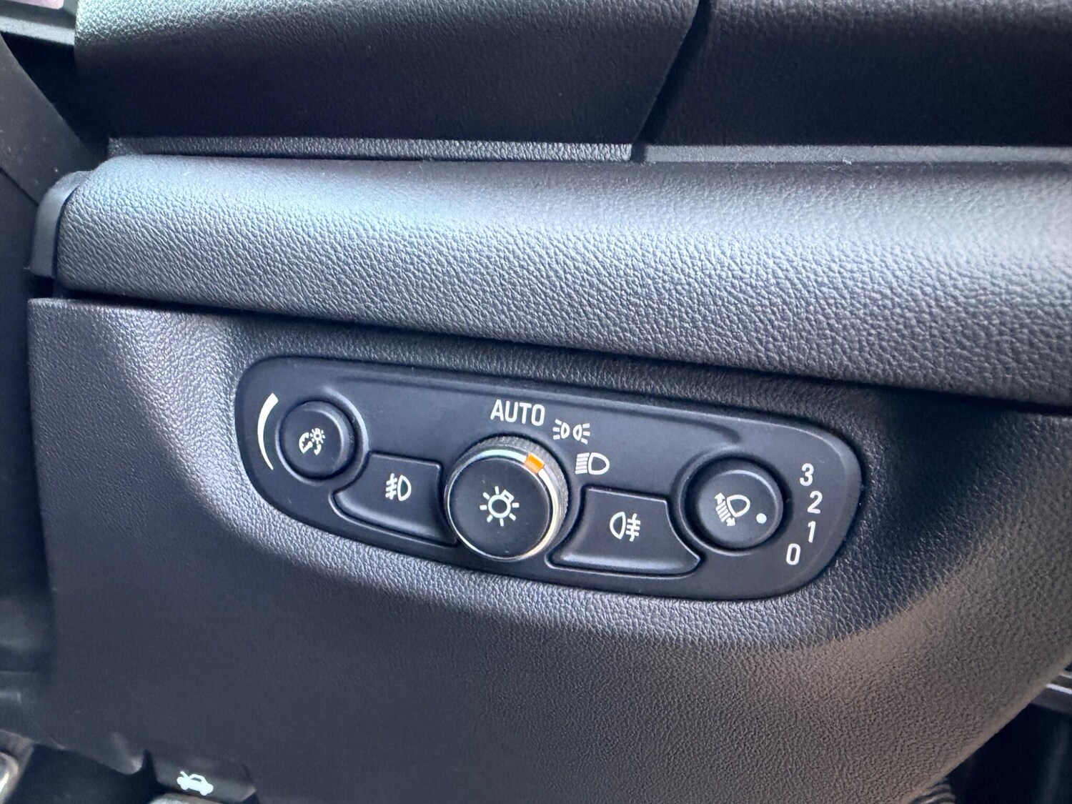 Used Vauxhall Insignia for sale - 78122279: Photo 14