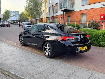 Used Vauxhall Insignia 2017 for sale - 78122279: Photo