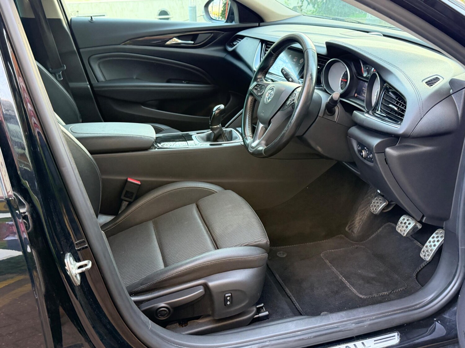 Used Vauxhall Insignia for sale - 78122279: Photo 9