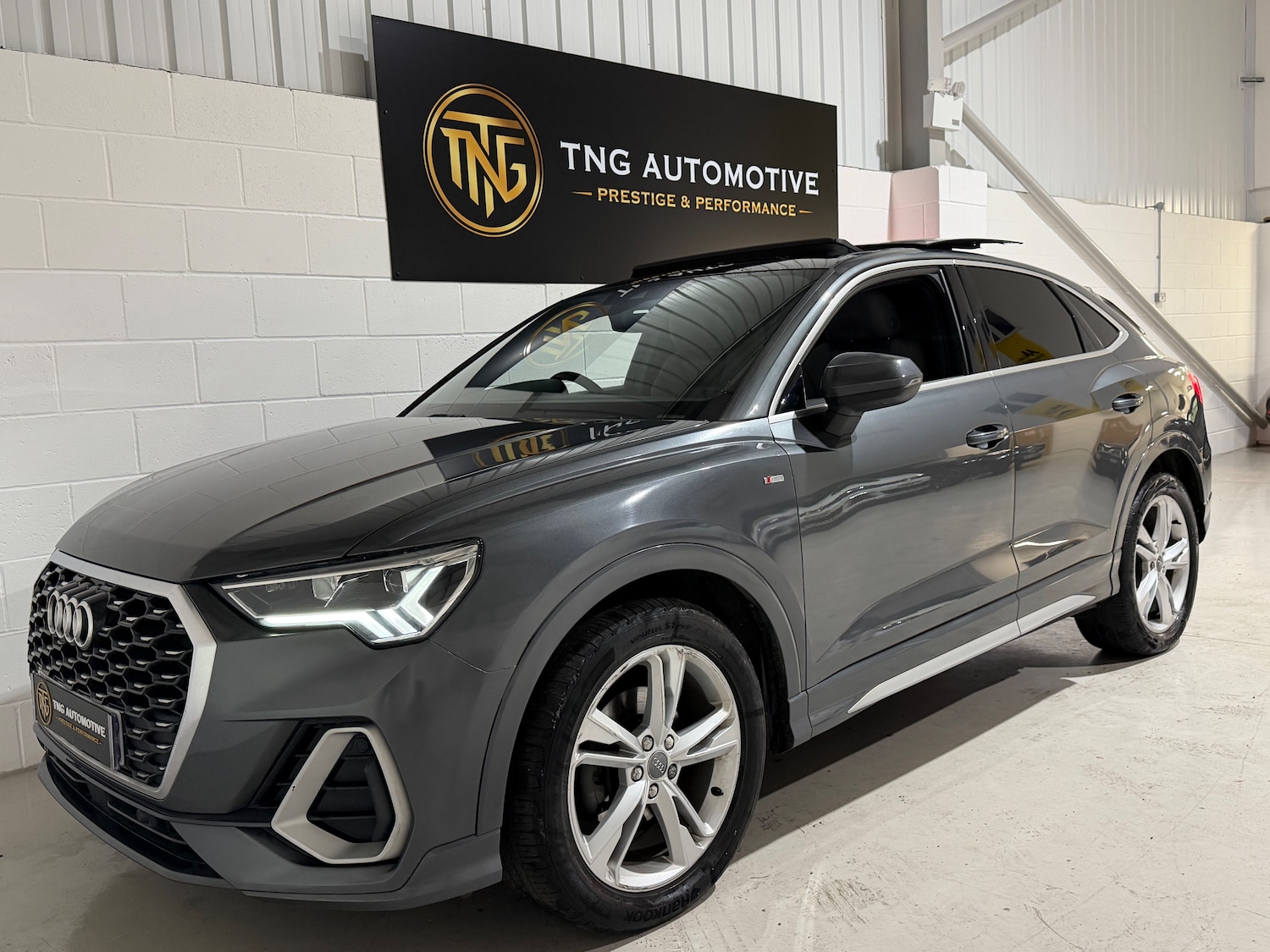 Used Audi Q3 2020 for sale - 78026273: Photo 8