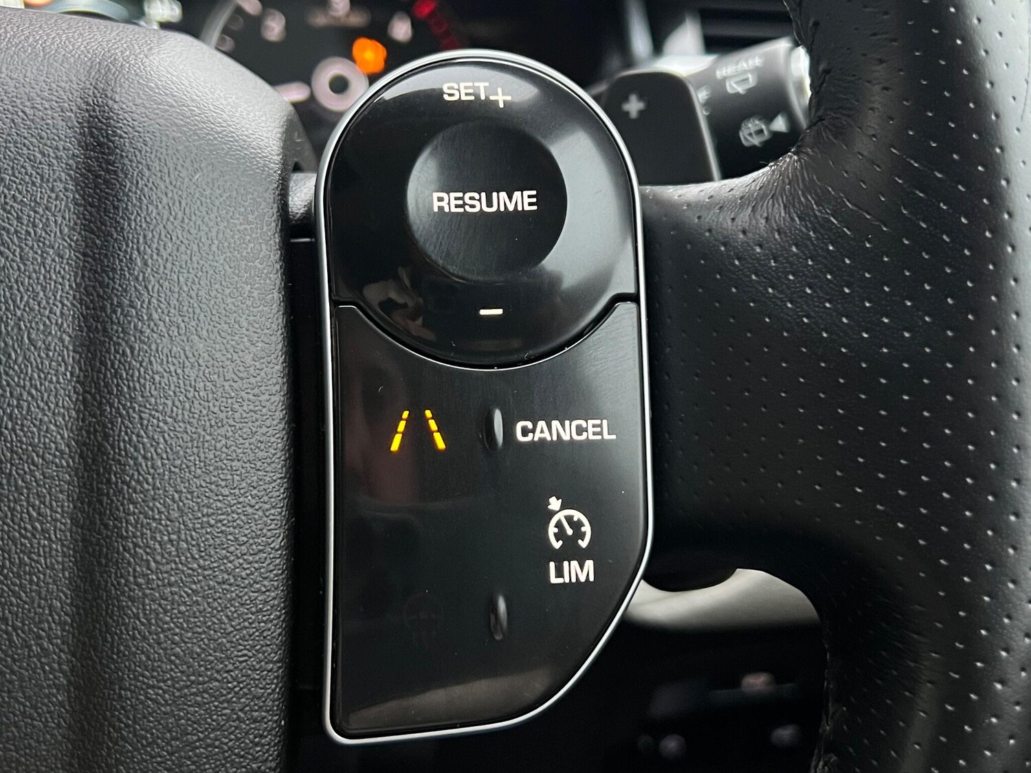 Used Land Rover Range Rover Velar 2018 for sale - 78029207: Photo 21