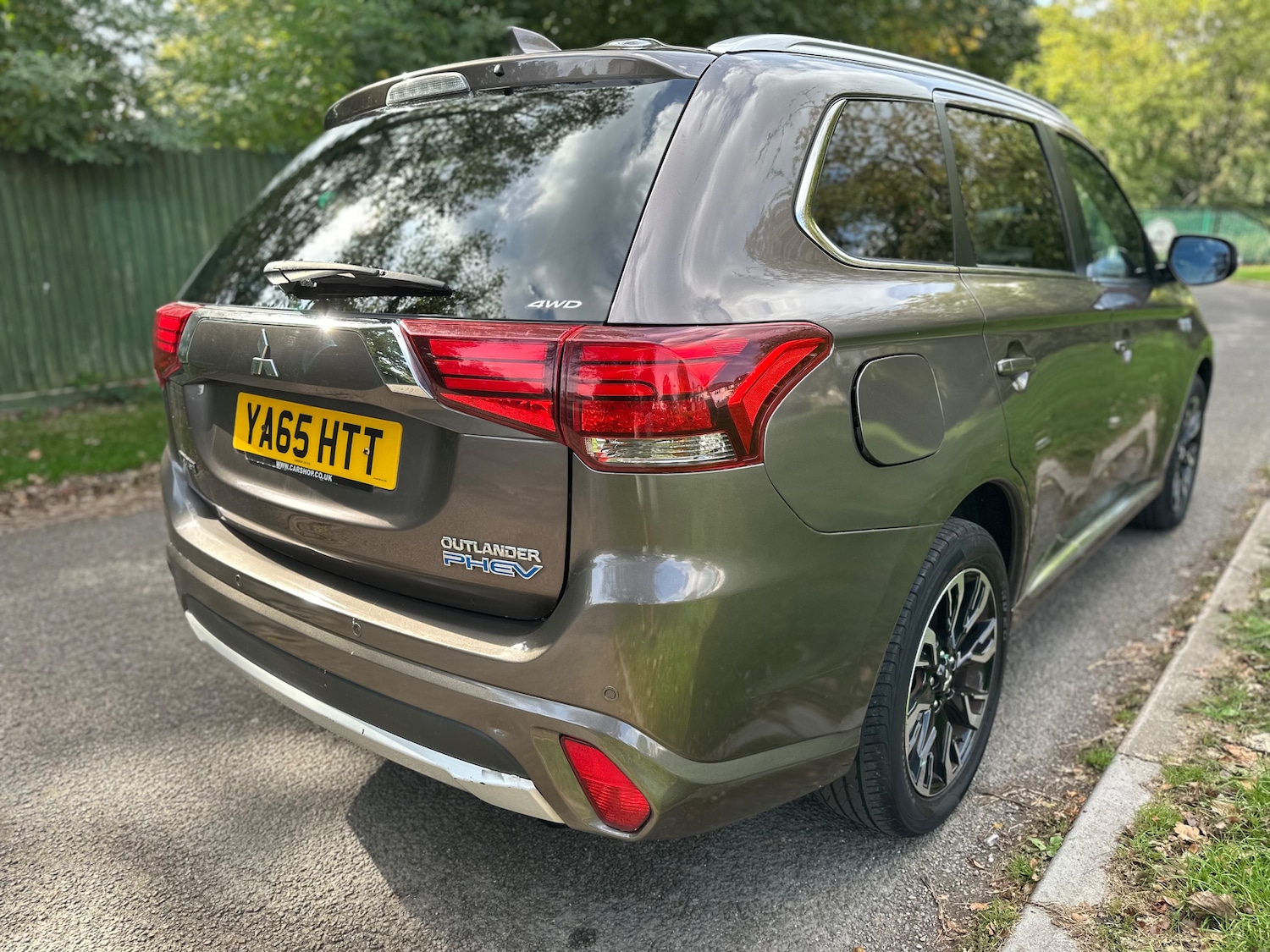 Used Mitsubishi Outlander 2015 for sale - 77942411: Photo 16