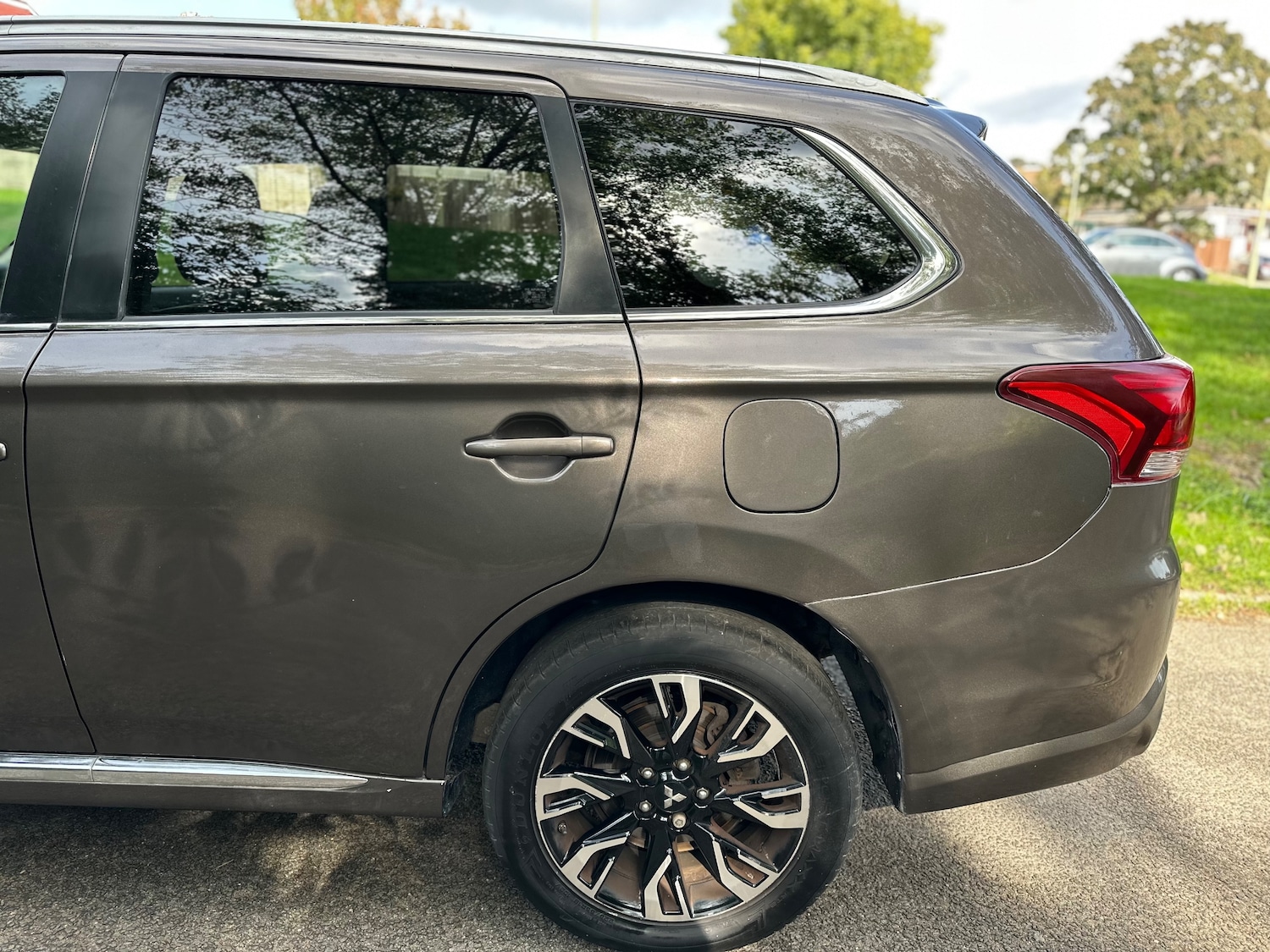 Used Mitsubishi Outlander 2015 for sale - 77942411: Photo 19