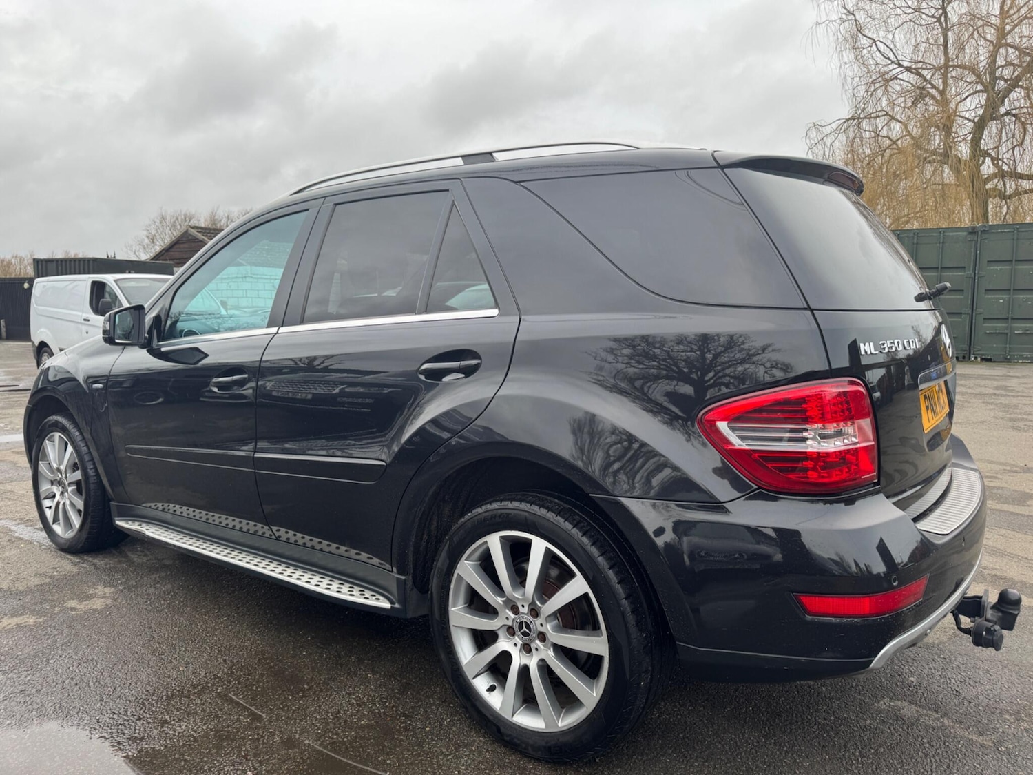 Used Mercedes-Benz M Class 2011 for sale - 77762568: Photo 8