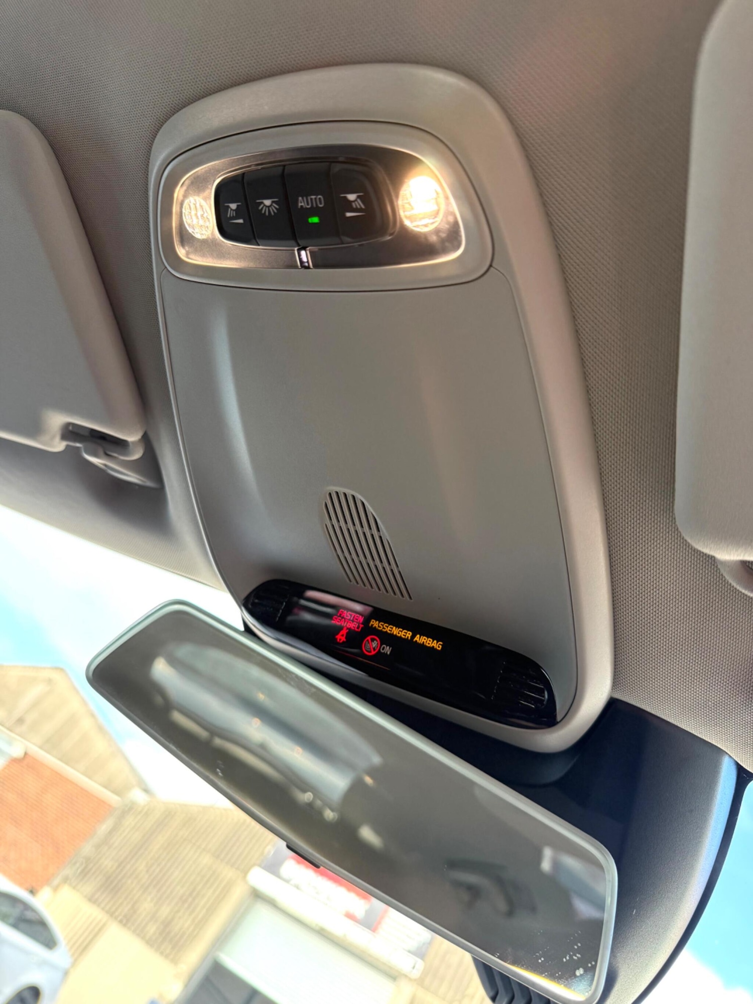 Used Volvo V40 2018 for sale - 78001965: Photo 16