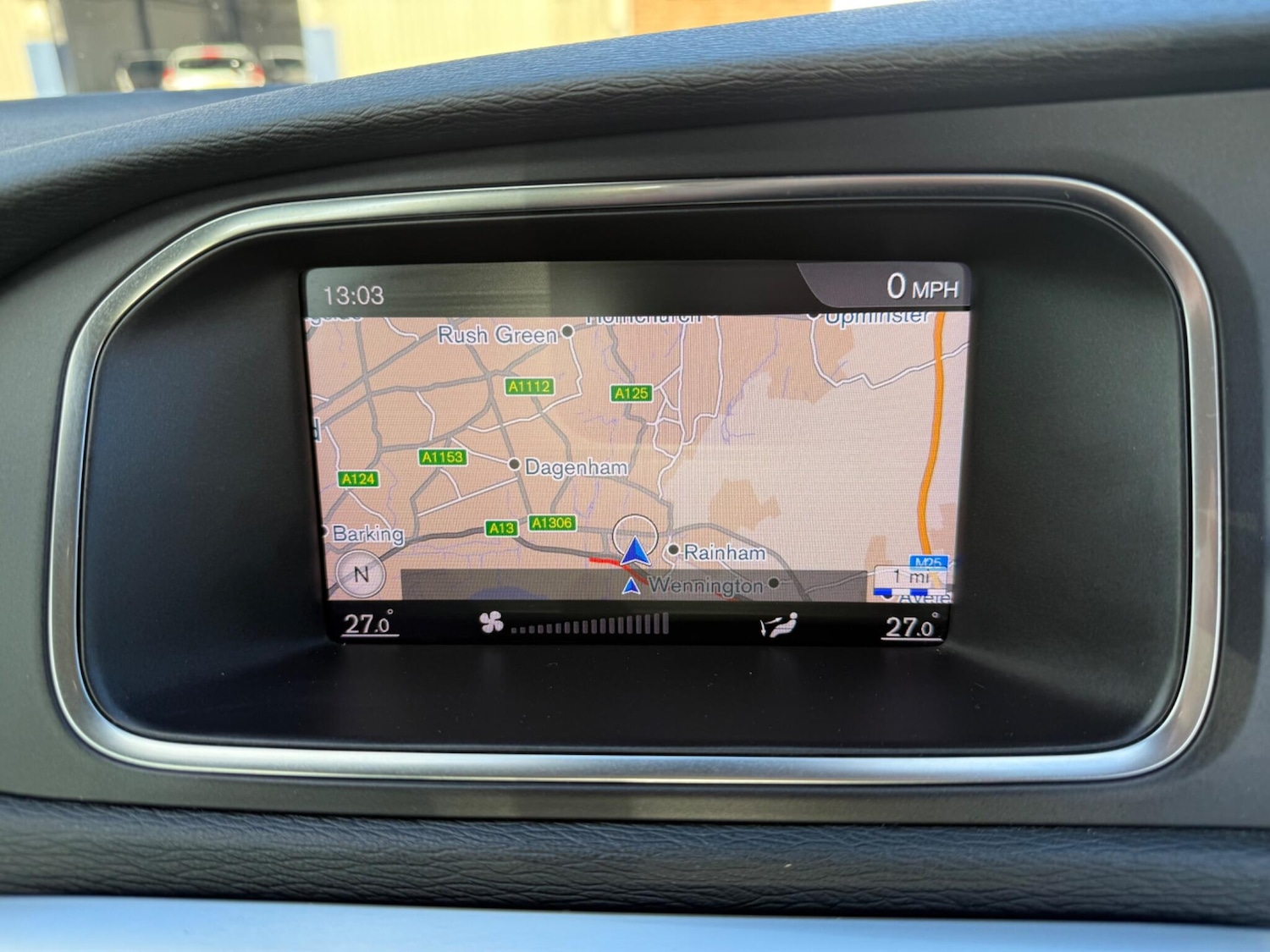 Used Volvo V40 2018 for sale - 78001965: Photo 2