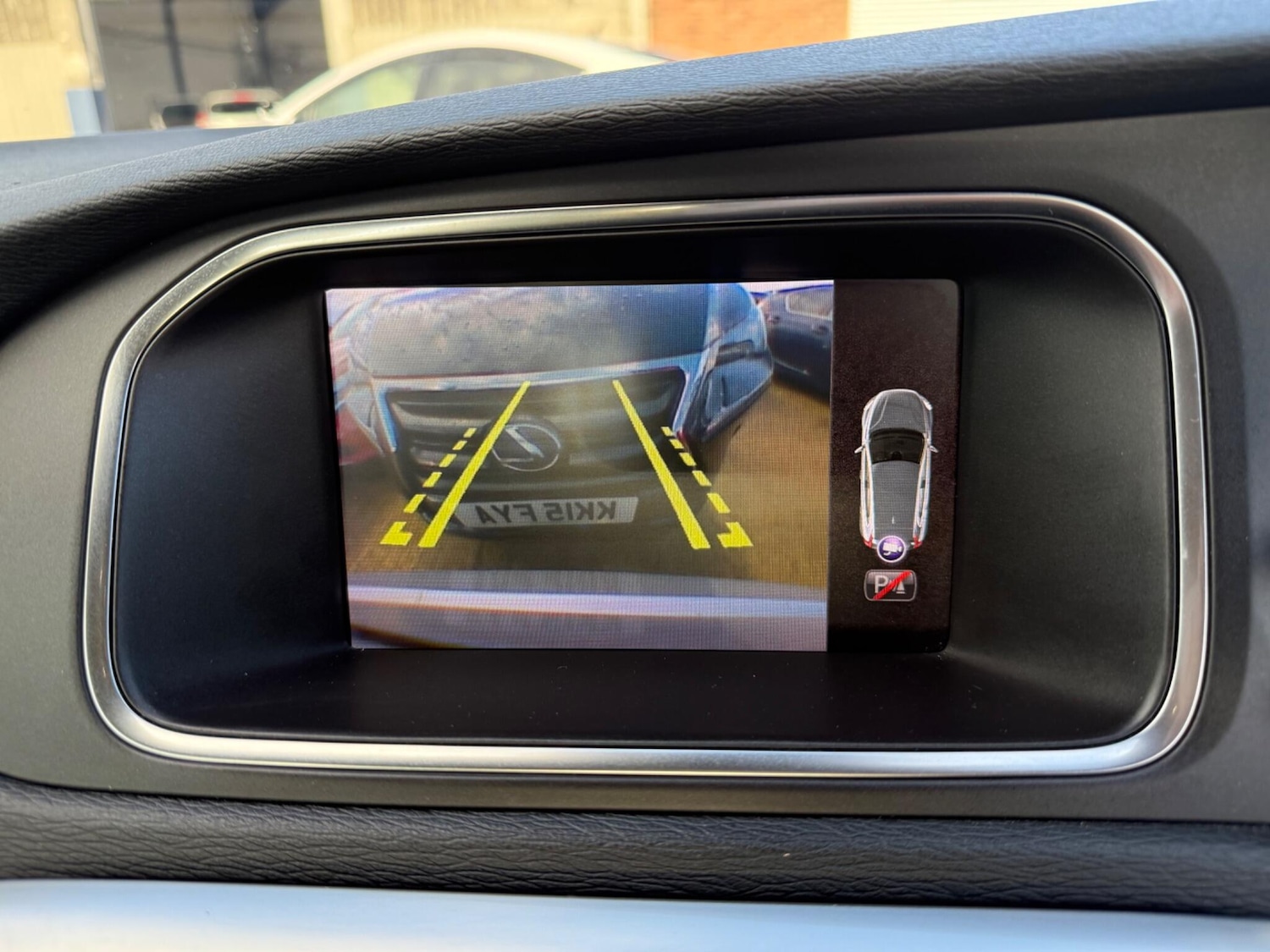 Used Volvo V40 2018 for sale - 78001965: Photo 3