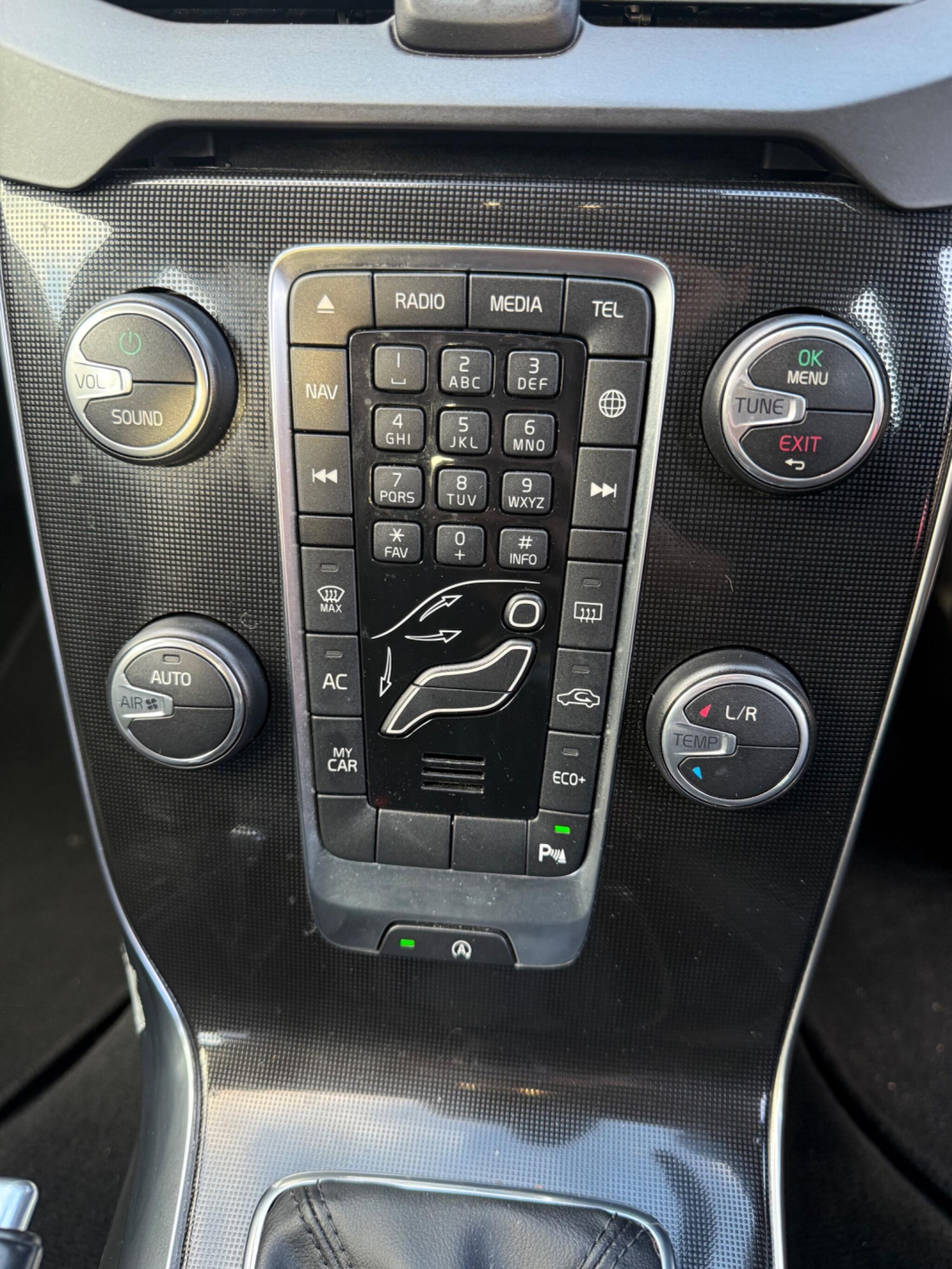 Used Volvo V40 2018 for sale - 78001965: Photo 8