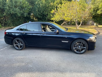 Used BMW 7 Series 2014 for sale - 79552327: Photo