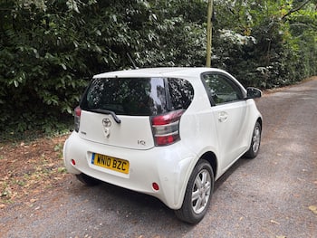 Used Toyota IQ 2010 for sale - 79747240: Photo