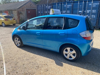 Used Honda Jazz 2009 for sale - 78755872: Photo